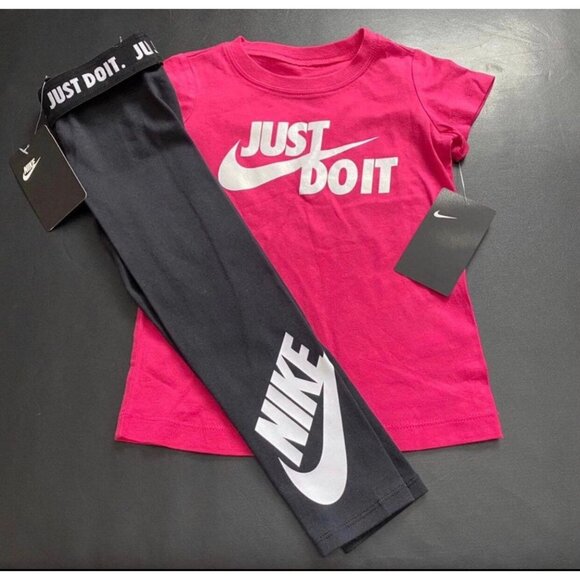 NWT Nike Leggings & Tee Set Girls Size 4 - Picture 1 of 3